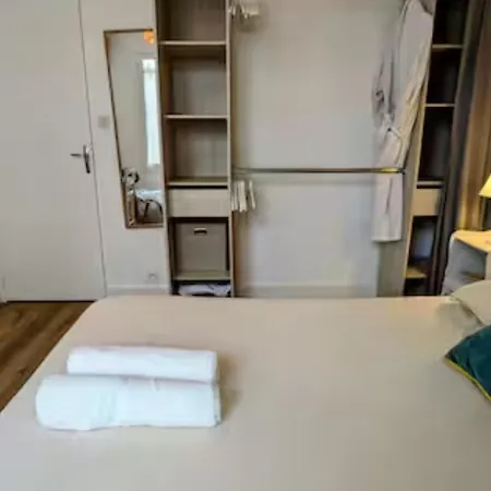 La Maison Brevinoise, Pines *