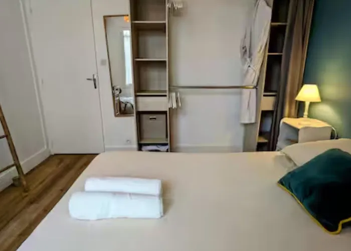 La Maison Brevinoise, Pines *